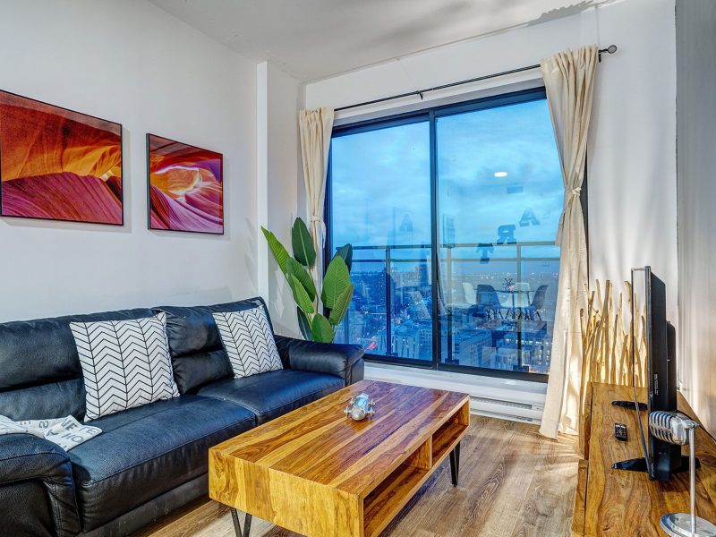 Relocation Serviced 1 Bedroom Apartment in Montreal