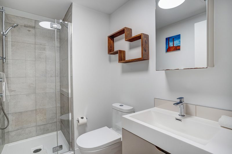 Furnished 2 Bedroom Apartment in Montreal