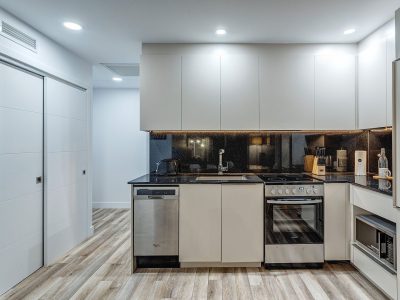 Extended Stay Serviced 2 Bedroom Apartment in Montreal
