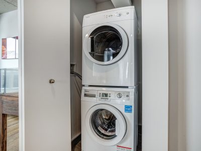 Furnished Serviced 2 Bedroom Apartment in Montreal