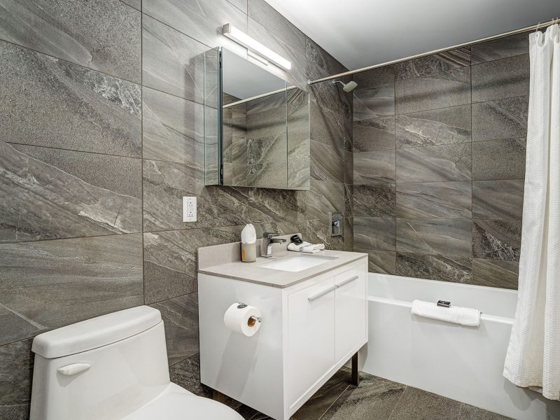 Relocation Serviced 1 Bedroom Apartment in Montreal