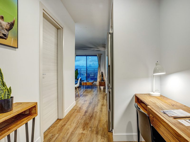 Relocation Serviced 1 Bedroom Apartment in Montreal