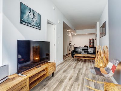 2 Bedroom Furnished Apartment in Central Laval