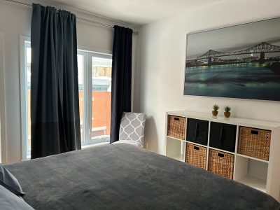 Urbanit – Furnished Downtown Condo | Near Berri-UQAM & Beaudry