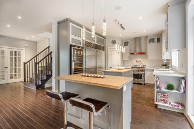 The Lakeside Executive Residence