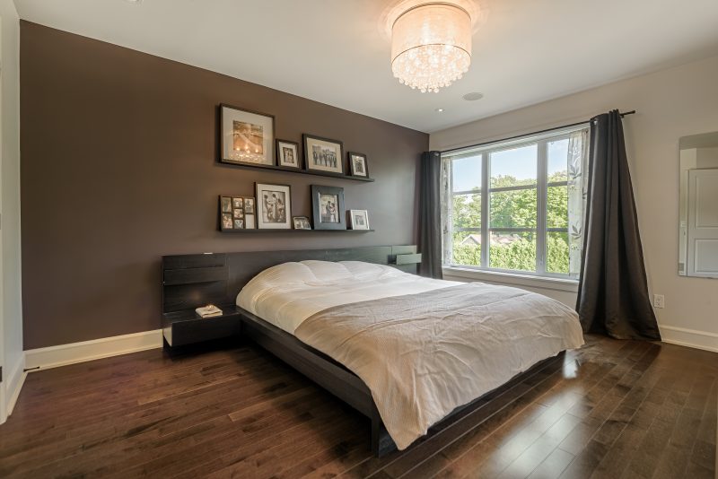 The Lakeside Executive Residence