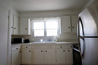 Bright & Cozy 1-BR Apartment in Montreal Metro - 40 to 60% disount for monthly stays