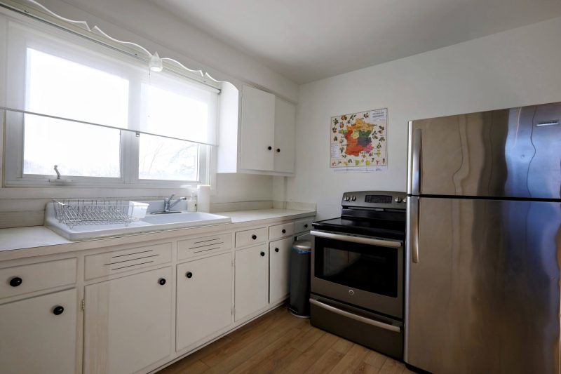 Bright & Cozy 1-BR Apartment in Montreal Metro - 40 to 60% disount for monthly stays