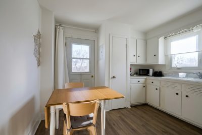 Bright & Cozy 1-BR Apartment in Montreal Metro - 40 to 60% disount for monthly stays